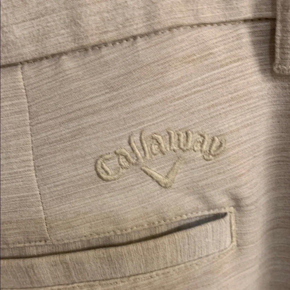 Callaway Tan Flat Front Golf Shorts Lightweight Casual in Sz 34